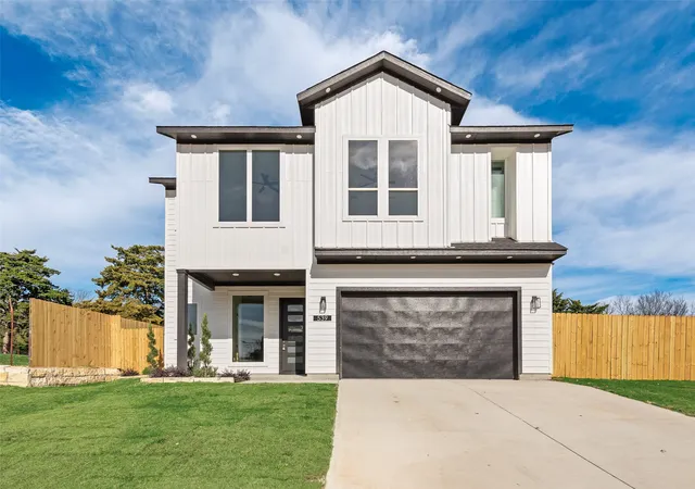 Photo 1 of Single family home for sale at 539 W Laureland Rd, Dallas, TX 75232 | MLS# 21152615 | Listing updated on 2026-09-21