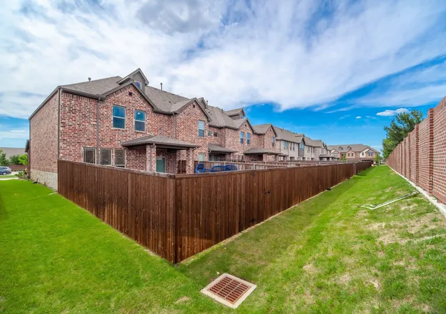 Homes for sale in Allen, TX | 1224 Wiltshire Dr, Allen, TX 75013 | MLS# 21153381