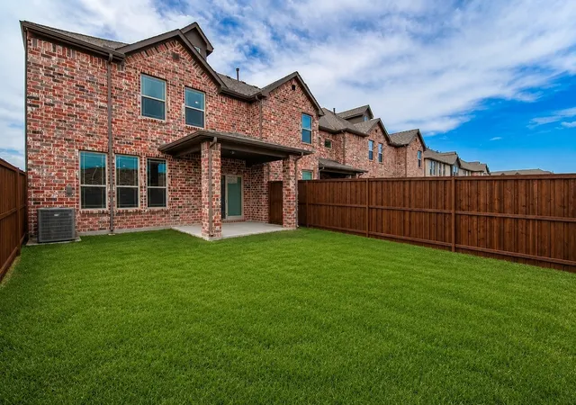 Photo 2 of Townhouse for sale at 1224 Wiltshire Dr, Allen, TX 75013 | MLS# 21153381 | Listing updated on 2026-08-31