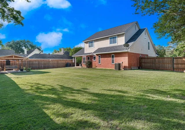 31st image of 339 Greenacres Blvd, Bossier City, LA 71111 | MLS# 21151308