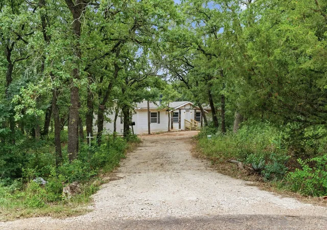 Homes for sale in Joshua, TX | 2109 Timber Top Trl, Joshua, TX 76058 | MLS# 21153268