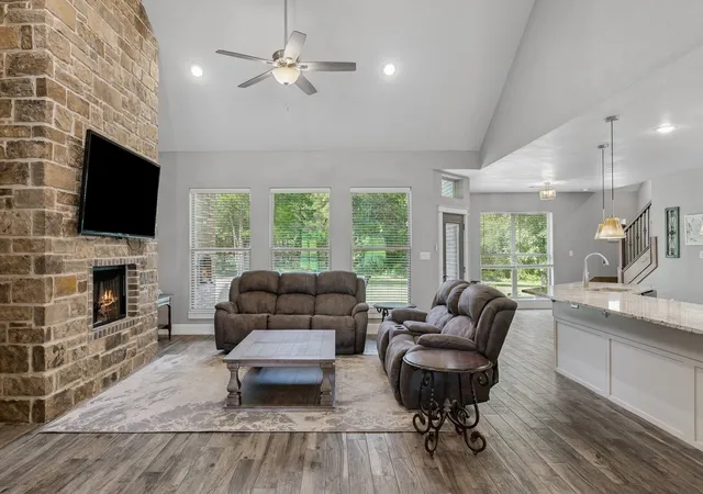 Homes for sale in Mineola, TX | 234 County Rd 2309, Mineola, TX 75773 | MLS# 21152503