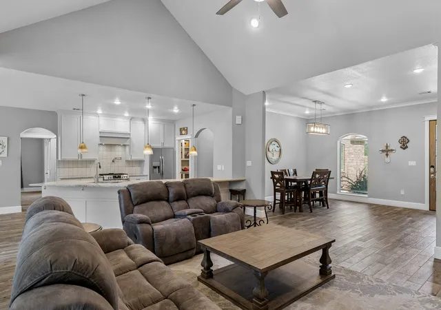 Homes for sale in Mineola, TX | 234 County Rd 2309, Mineola, TX 75773 | MLS# 21152503