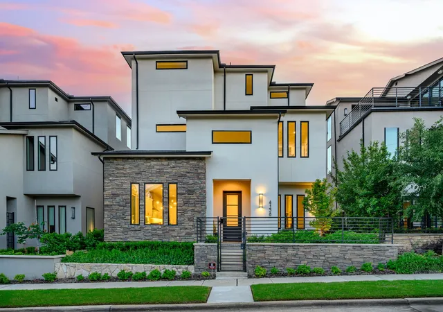 Photo 1 of Single family home for sale at 4138 Entrada Wy, Dallas, TX 75219 | MLS# 21153812 | Listing updated on 2026-10-04