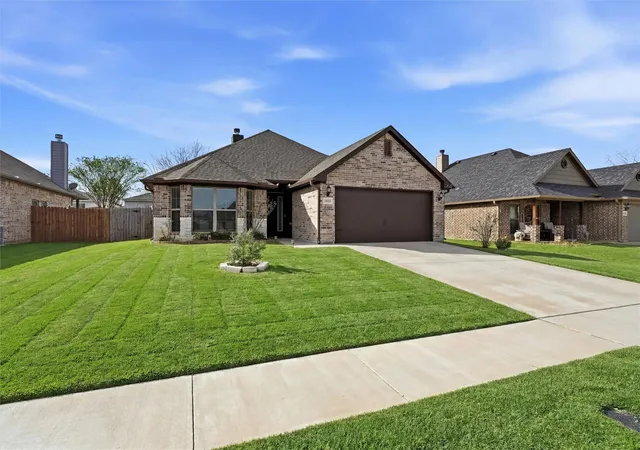 Homes for sale in Sherman, TX | 1412 Ascot Ave, Sherman, TX 75092 | MLS# 21153789
