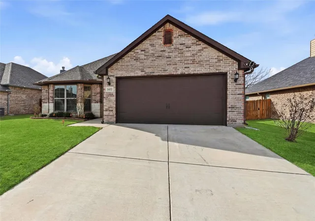 Homes for sale in Sherman, TX | 1412 Ascot Ave, Sherman, TX 75092 | MLS# 21153789