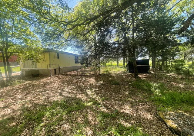 Photo 2 of Manufactured home for sale at 689 James, Kemp, TX 75143 | MLS# 21154001 | Listing updated on 2026-07-27