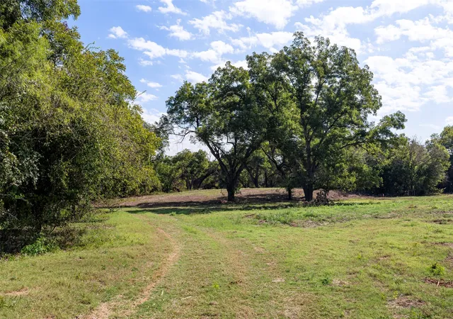Photo 4 of Land for sale at 2740 Overton Ct, Granbury, TX 76048 | MLS# 21154216 | Listing updated on 2026-07-27