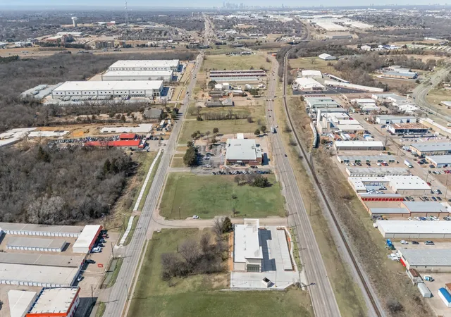 Photo 3 of Land for sale at 821 Military Pkwy, Mesquite, TX 75149 | MLS# 21152504 | Listing updated on 2026-07-09