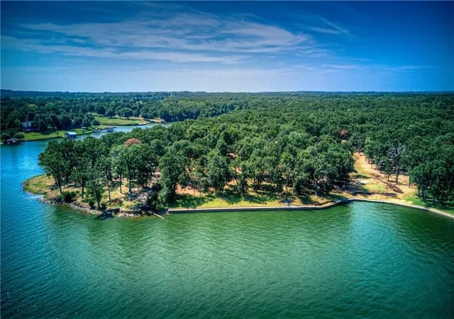 Homes for sale in Streetman, TX | 127 Lincoln Dr, Streetman, TX 75859 | MLS# 21146035