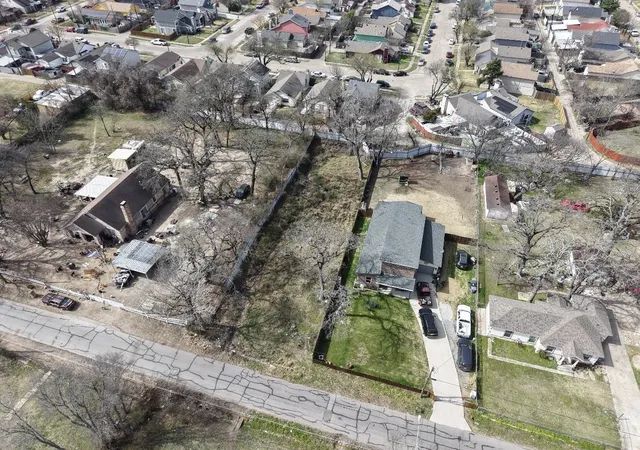 Photo 4 of Land for sale at 1913 Leroy Rd, Dallas, TX 75217 | MLS# 21154804 | Listing updated on 2026-07-11