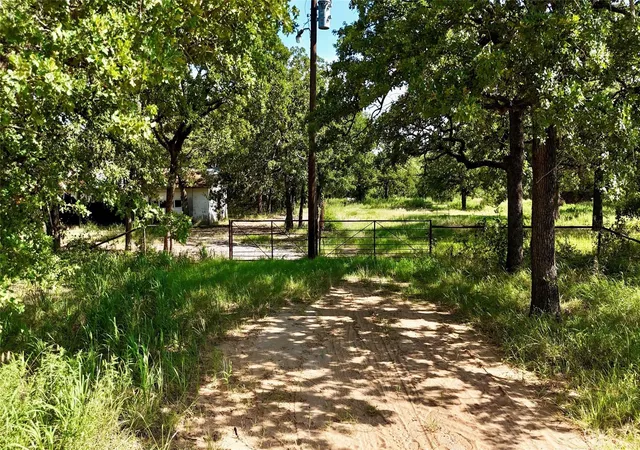 Photo 1 of Land for sale at 120 Nocona Dr, Nocona, TX 76255 | MLS# 21154888 | Listing updated on 2026-07-17