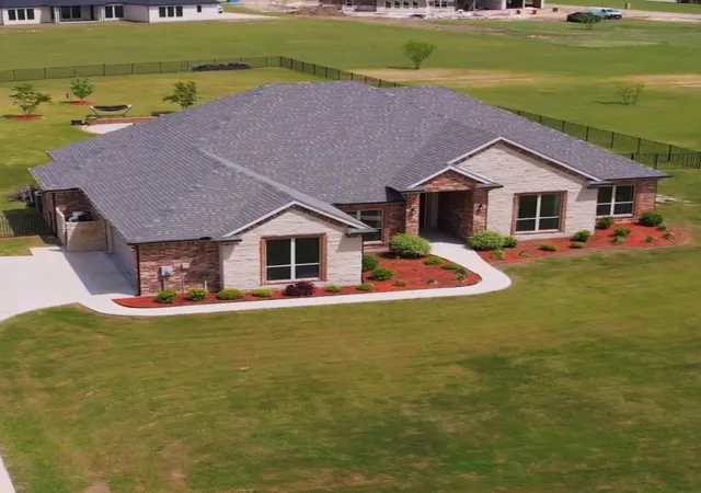 Homes for sale in Wills Point, TX | 1044 Encino Ct, Wills Point, TX 75169 | MLS# 21155129