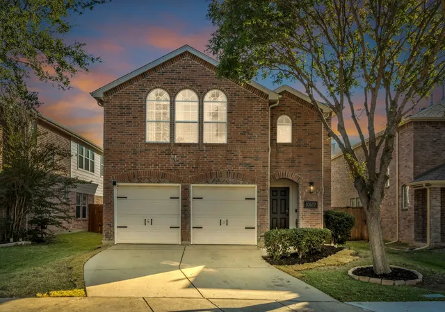 Photo 1 of Single family home for sale at 10617 Cochron Dr, Mc Kinney, TX 75072 | MLS# 21154523 | Listing updated on 2026-07-28