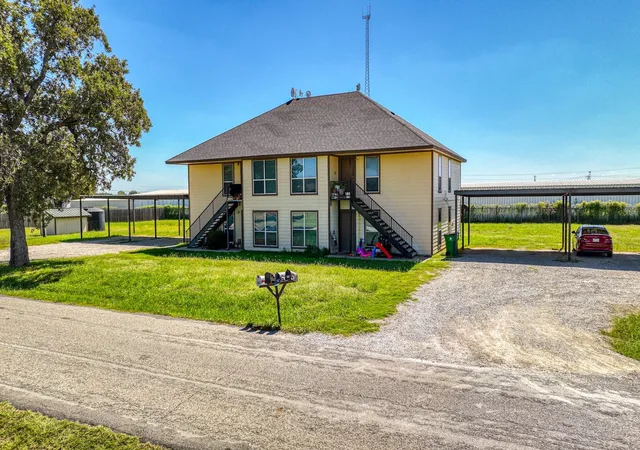 Photo 3 of Multi family home for sale at 771 Olive Branch, Brock, TX 76087 | MLS# 21155518 | Listing updated on 2026-07-06