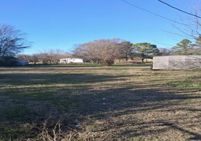 Homes for sale in Kemp, TX | 8163 Lady Bird, Kemp, TX 75143 | MLS# 21144431