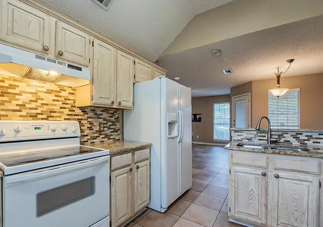 5th image of 4415 Haverhill Ln, Sachse, TX 75048 | MLS# 21155854