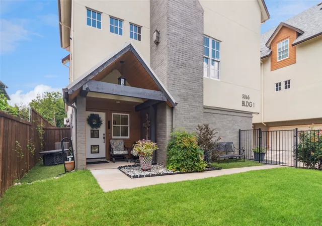 Photo 1 of Townhouse for sale at 5065 Gaston Ave #101, Dallas, TX 75214 | MLS# 21155945 | Listing updated on 2026-08-20
