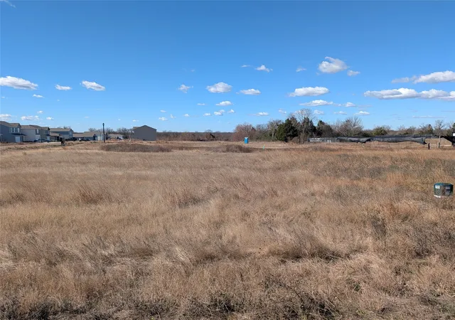 Photo 1 of Land for sale at 282 Victory Dr, Mabank, TX 75147 | MLS# 21156122 | Listing updated on 2026-07-28