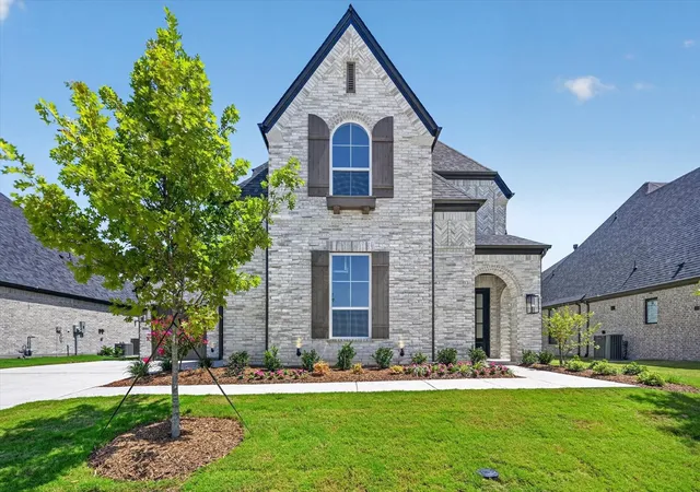 Photo 1 of Single family home for sale at 906 Montrose Dr, Rockwall, TX 75087 | MLS# 21155354 | Listing updated on 2026-07-22