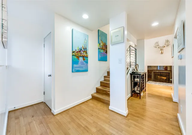 Photo 4 of Condo for sale at 4130 Newton Ave #D, Dallas, TX 75219 | MLS# 21156213 | Listing updated on 2026-08-25