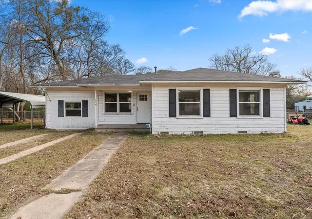 Homes for sale in Quitman, TX | 714 Jeanell St, Quitman, TX 75783 | MLS# 21156306
