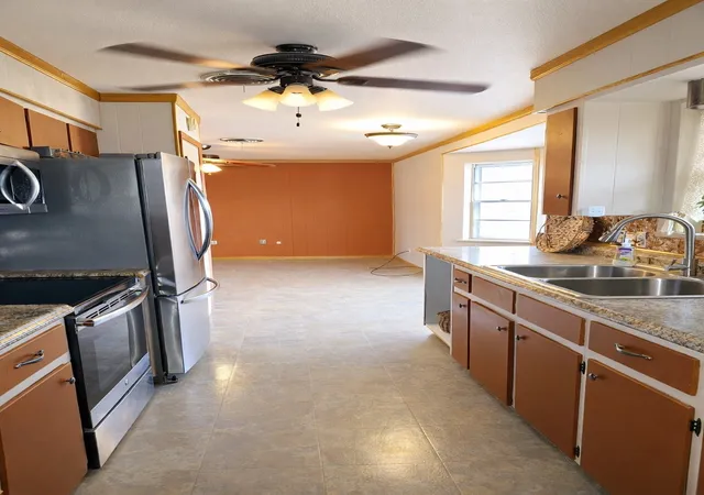 Photo 3 of Single family home for sale at 521 Fm 2838, Mexia, TX 76667 | MLS# 21156373 | Listing updated on 2026-09-29