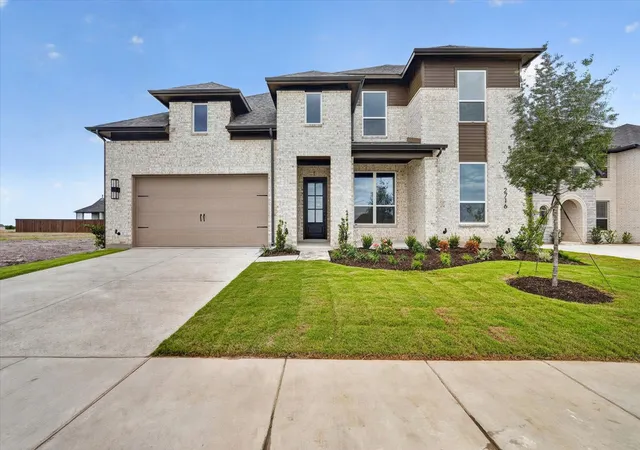Photo 1 of Single family home for sale at 2716 Railway St, Forney, TX 75126 | MLS# 21156226 | Listing updated on 2026-08-28