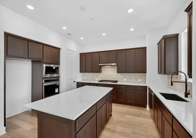 Photo 3 of Single family home for sale at 2716 Railway St, Forney, TX 75126 | MLS# 21156226 | Listing updated on 2026-08-28