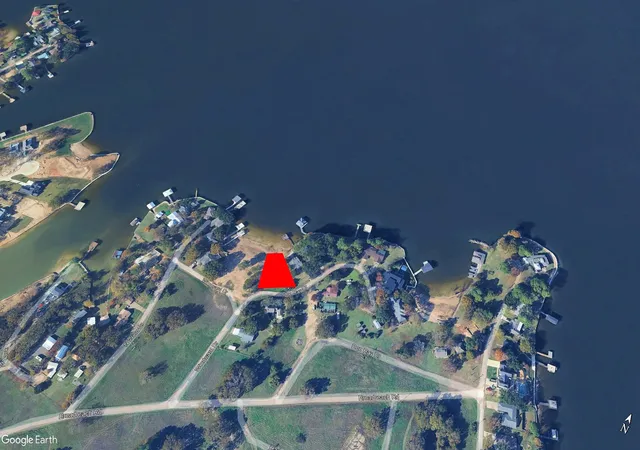 1st image of 2221 Windward St, Tool, TX 75143 | MLS# 21149422