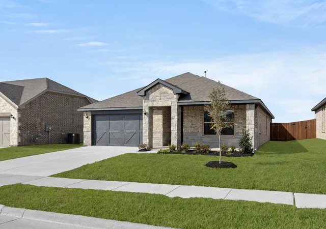 Photo 2 of Sale Pending at 1908 Seminole Dr, Cleburne, TX 76033 | MLS# 21156735 | Listing updated on 2026-07-15