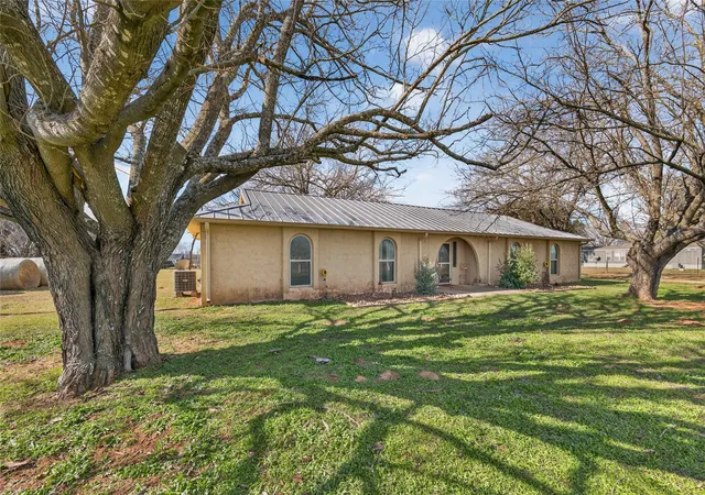 3rd image of 4506 Old Marlin Rd, Waco, TX 76705 | MLS# 21155949