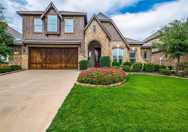 Homes for sale in Burleson, TX | 832 Monticello Dr, Burleson, TX 76028 | MLS# 21154728