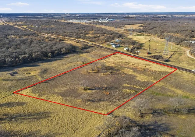 Photo 4 of Land for sale at 12275 W Hwy 199 W, Poolville, TX 76487 | MLS# 21155335 | Listing updated on 2026-10-06