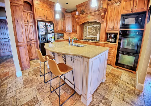 Photo 3 of Single family home for sale at 202 Storey Rd, Nocona, TX 76255 | MLS# 21157134 | Listing updated on 2026-08-27