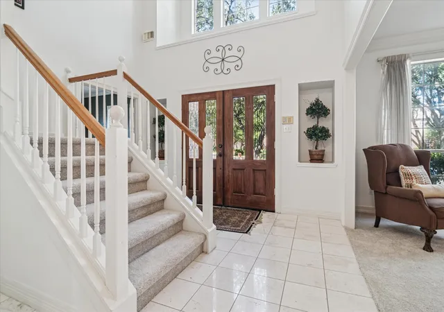 Photo 2 of Single family home for sale at 2200 Southern Oak Dr, Irving, TX 75063 | MLS# 21155434 | Listing updated on 2026-08-26