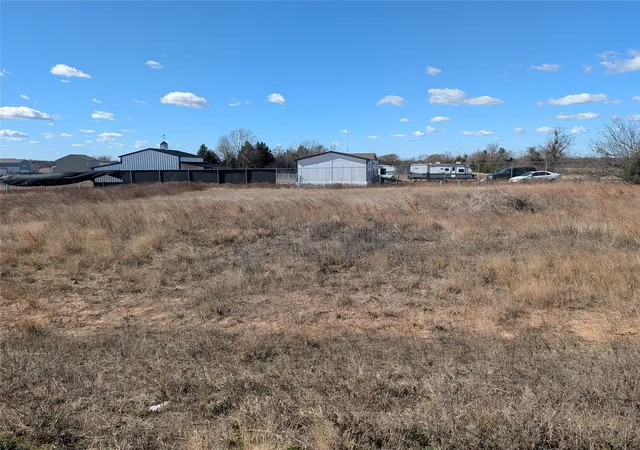 Photo 1 of Land for sale at 274 Victory Dr, Mabank, TX 75147 | MLS# 21157381 | Listing updated on 2026-07-28