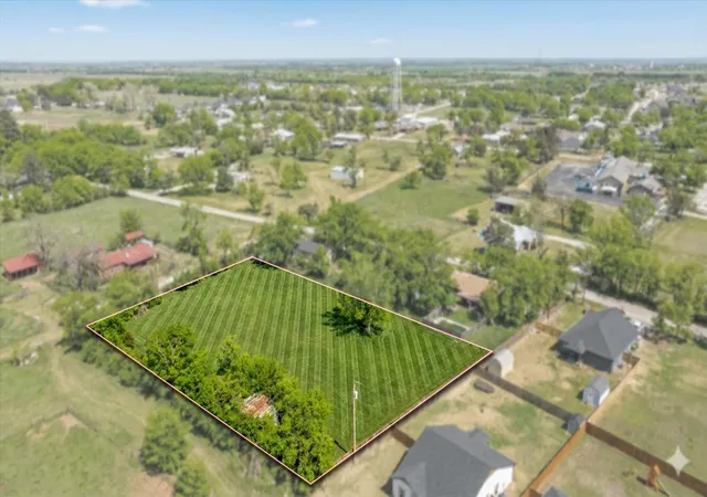 Homes for sale in Tolar, TX | Tbd Pecan St, Tolar, TX 76476 | MLS# 21157794