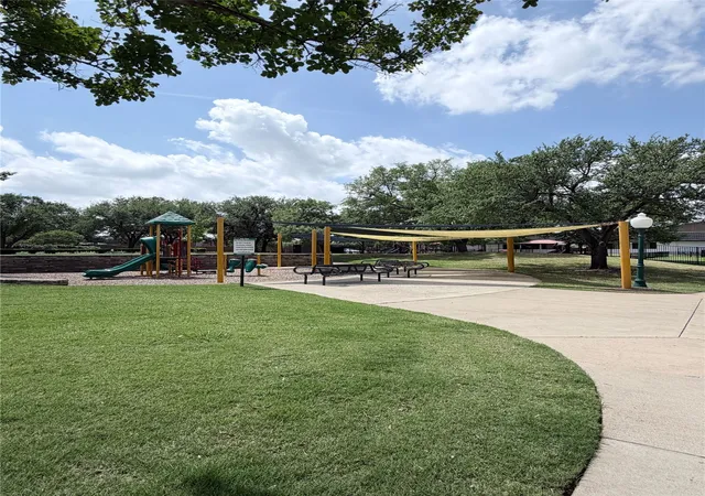 Photo 3 of Single family home for sale at 9352 Riverwalk Ln, Irving, TX 75063 | MLS# 21138445 | Listing updated on 2026-08-28