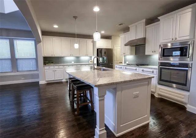 Homes for sale in The Colony, TX | 217 Warwick Blvd, The Colony, TX 75056 | MLS# 21156603