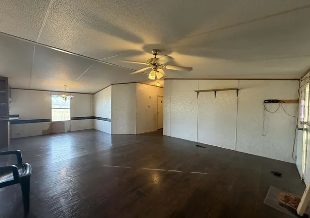 Photo 4 of Manufactured home for sale at 201 Pine Rd, Big Spring, TX 79720 | MLS# 21157840 | Listing updated on 2026-10-02
