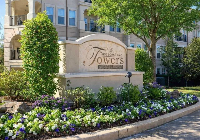 Homes for sale in Tyler, TX | 3351 Cascades Ct #327, Tyler, TX 75709 | MLS# 21158054