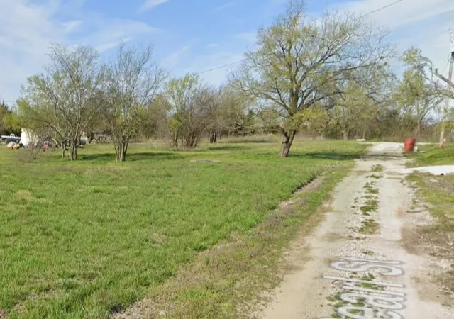 Photo 3 of Land for sale at Tbd W Pearl St, Celeste, TX 75423 | MLS# 21154549 | Listing updated on 2026-08-18
