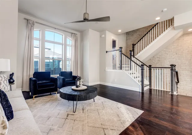 Homes for sale in Dallas, TX | 1838 Stevens Bluff Ln, Dallas, TX 75208 | MLS# 21144067
