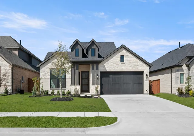 Photo 1 of Single family home for sale at 1417 Ripple Glass Blvd, Midlothian, TX 76065 | MLS# 21159552 | Listing updated on 2026-10-01