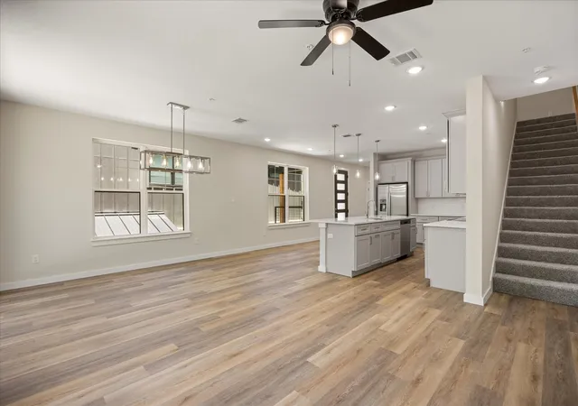 Photo 3 of Single family home for sale at 126 Clark Ln, Stephenville, TX 76401 | MLS# 21159660 | Listing updated on 2026-10-07