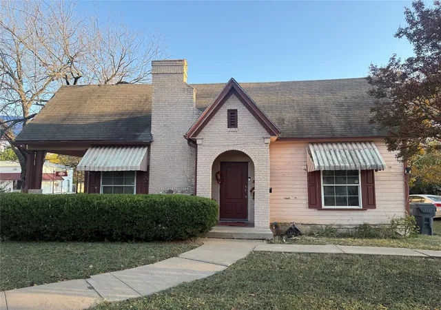 Photo 1 of Single family home for sale at 2600 Colonial, Waco, TX 76707 | MLS# 21159642 | Listing updated on 2026-08-28
