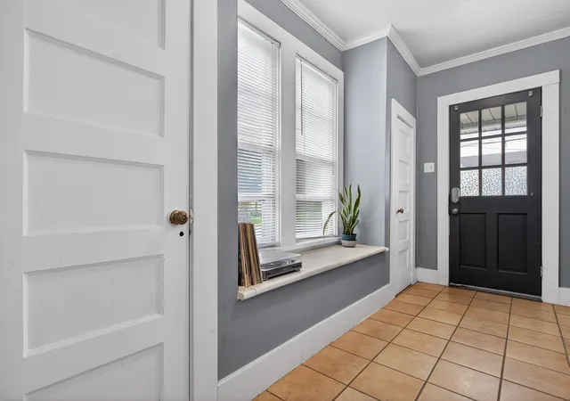 Photo 3 of Single family home for sale at 1111 N Austin St, Denton, TX 76201 | MLS# 21158566 | Listing updated on 2026-07-13