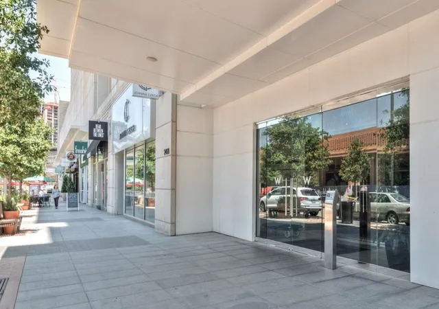 Photo 3 of Condo for sale at 2408 Victory Park Ln #838, Dallas, TX 75219 | MLS# 21137139 | Listing updated on 2026-10-05