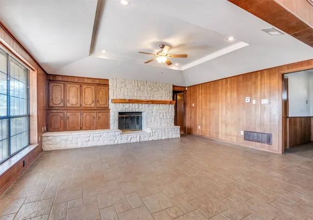 Homes for sale in Combine, TX | 515 Farr Altom Rd, Combine, TX 75159 | MLS# 21157500